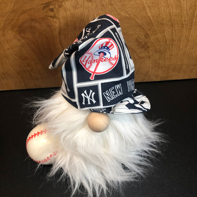 hand crafted MLB New York Yankees gnome